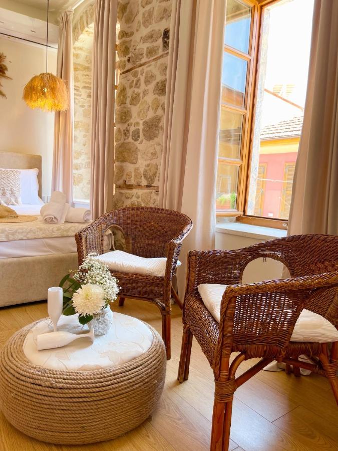 Bohemian Boutique Suites فلورا المظهر الخارجي الصورة