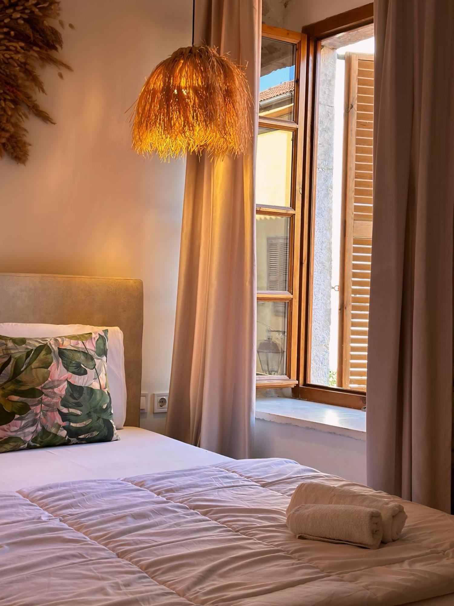 Bohemian Boutique Suites فلورا المظهر الخارجي الصورة
